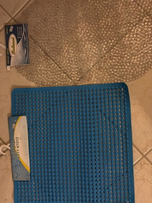 Anti-slip Bath Mat with Suction Cups New