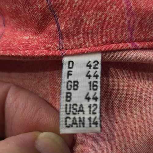 Vintage viscose shirt L-XL in pink-red, like new