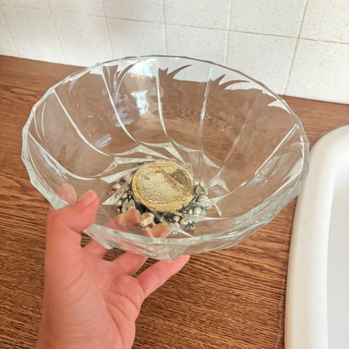 Crystal and glass bowl set with decorative clock, like new