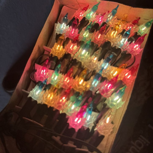 Vintage Christmas string lights, 35 bulbs