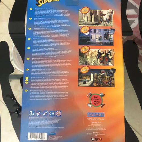 Superman Magnetic Travel Puzzle Set new, 4 puzzles 63 pieces