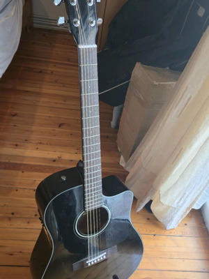 Fender CD-60 electro-acoustic guitar like new, black with GEWA case