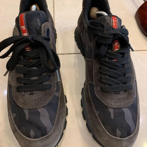 Prada 4E2700 sport shoes size 42 like new
