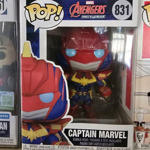Funko Pop Captain Marvel like new #831