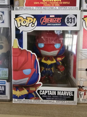 Funko Pop Captain Marvel like new #831