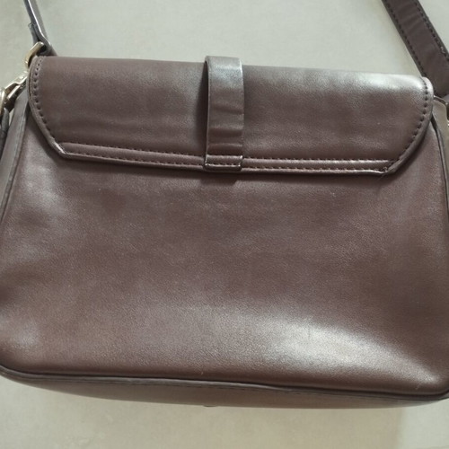 Axel crossbody bag, brown with contrast whipstitch