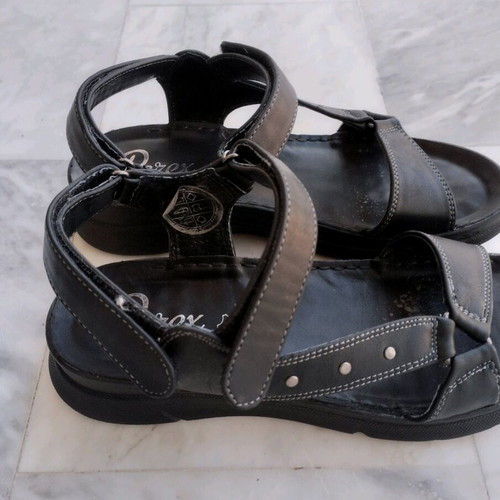 Leather Parex sandals black like new