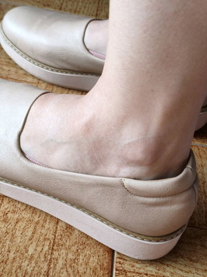Beige ballerina shoes used, size 38