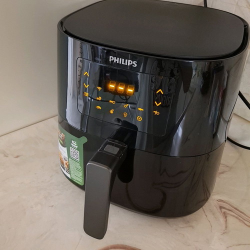 Air Fryer Philips like new, very lightly used