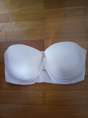 strapless bra
