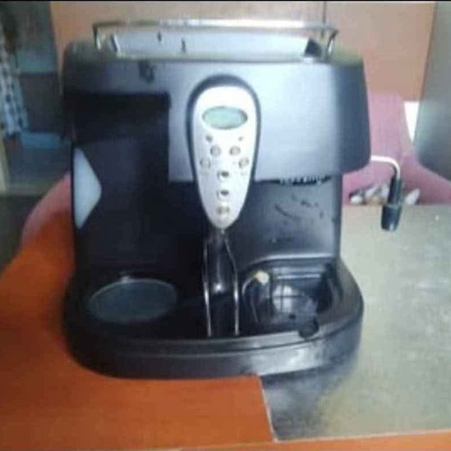 Coffee maker almost unused like new