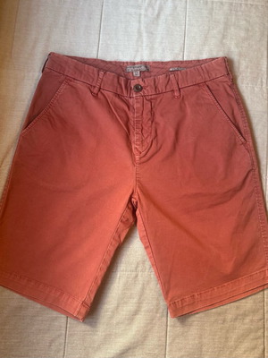 Staff men's shorts like new, orange