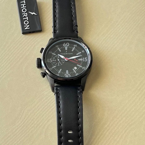 Thorton Arne 9003111 watch like new with original box