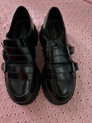 Berska shoes new, size 38