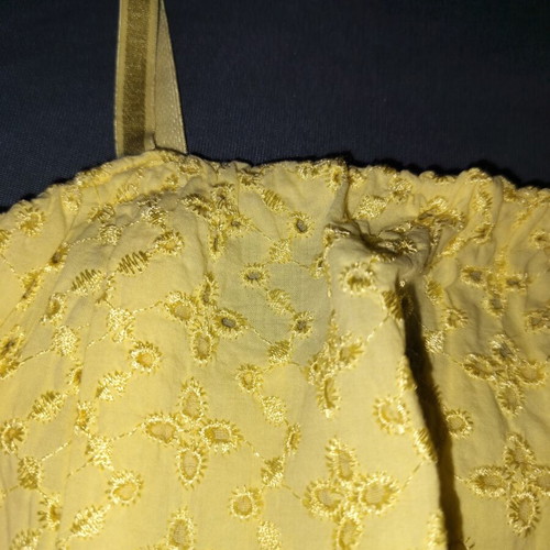 Handmade children's dress 8 years old, like new, lace