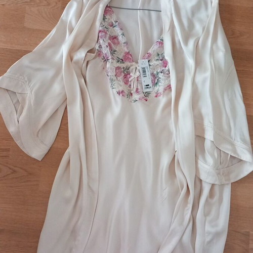 Kimono and nightdress set new, champagne color, viscose Yamamay