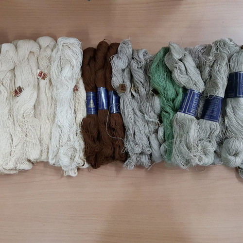 Lot package with threads, hoops, moulinés, pins, lace yarn, knitting needles new