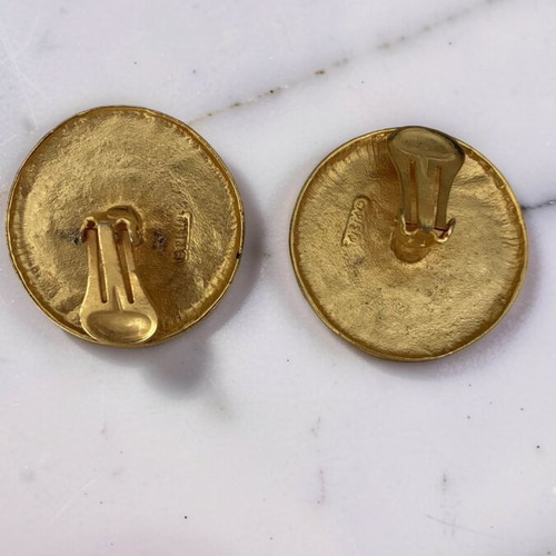 Orena Paris vintage 80’s clip-on earrings with coral resin