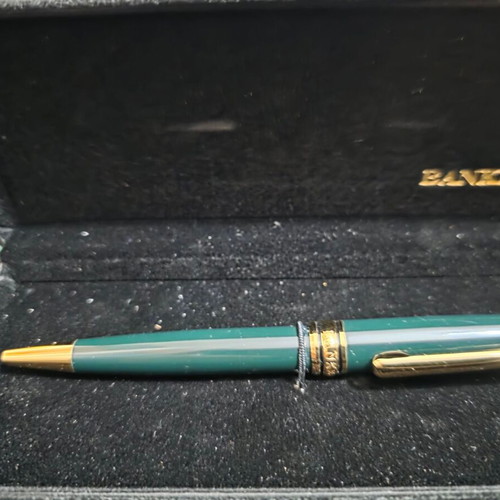 Bankers pen new in velvet case promotional Vega Voyages