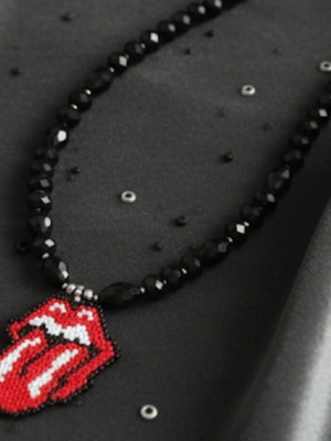Handmade Rolling Stones rock necklace with Miyuki and black crystal beads