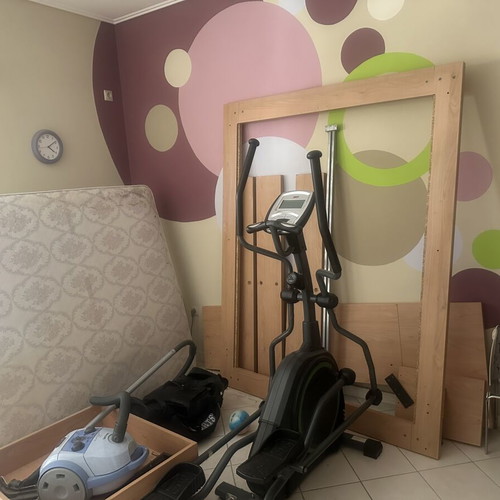 Cloud elliptical fitness machine