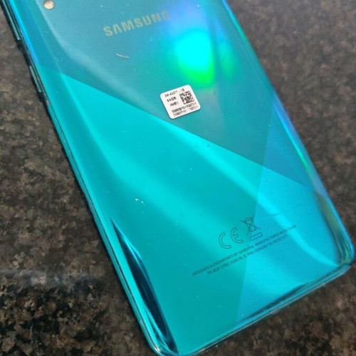 Samsung Galaxy A30s μεταχειρισμένο με original φορτιστή και καλώδιο