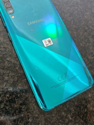 Samsung Galaxy A30s μεταχειρισμένο με original φορτιστή και καλώδιο