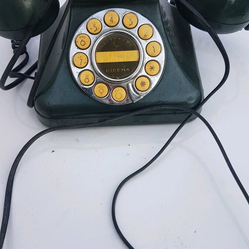Cicena Savoy telephone used, green, corded