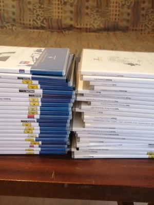 Συλλογή H Classics με 42 CD κλασικής μουσικής της Alpha Bank