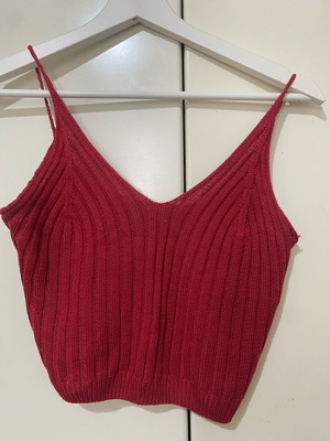 Red ribbed knit crop top like new, size S
