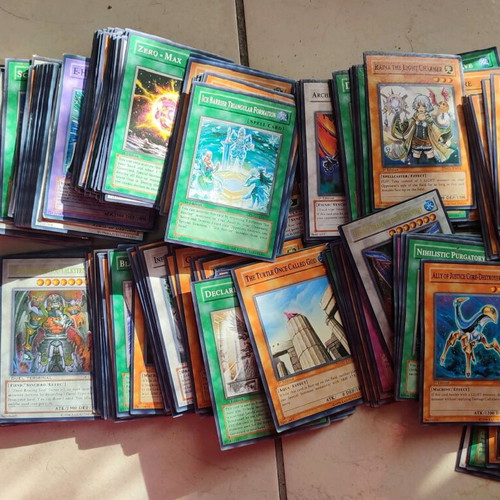 Yu-Gi-Oh! cards new, at least 420 pieces