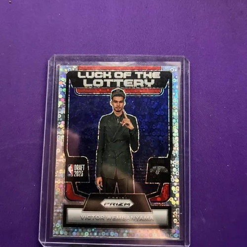 2023-24 Panini Prizm Luck of the Lottery Victor Wembanyama #7 Fast Break Prizm card