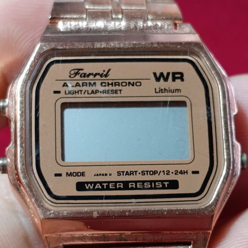Digital watch