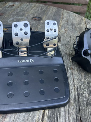 Logitech G29 G920 shifter and pedals