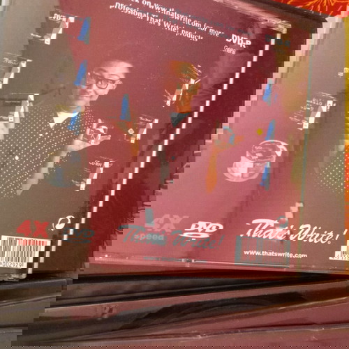 70 θήκες DVD,CD,CD-ROM