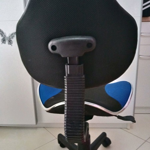 Office chair anatomical adjustable height like new