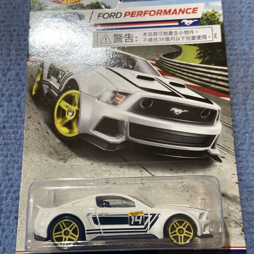 Hot Wheels 2015 Ford Performance Set like new