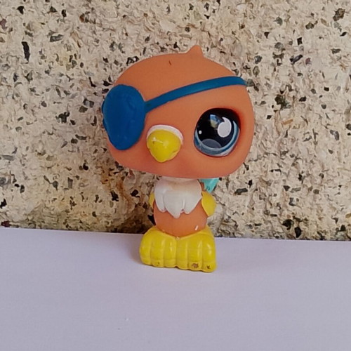 Littlest Pet Shop (LPS) Hasbro figure like new