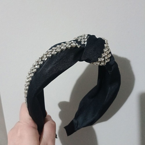 Hairband with rhinestones