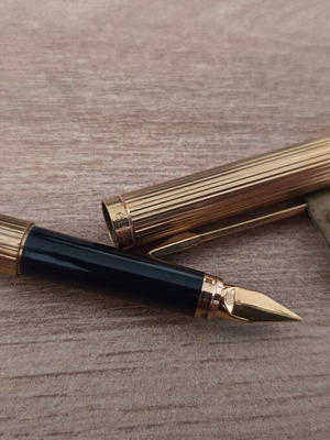 Νέα χρυσή πένα Elysee Fountain Pen από τη δεκαετία του '80