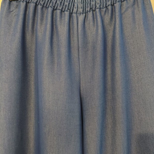Women's zip culottes one size, soft denim fabric, like new