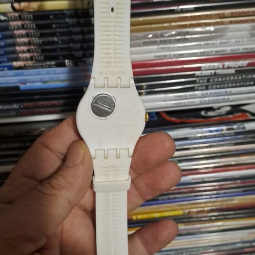 Swatch unisex μεταχειρισμένο, άσπρο και χρυσαφί