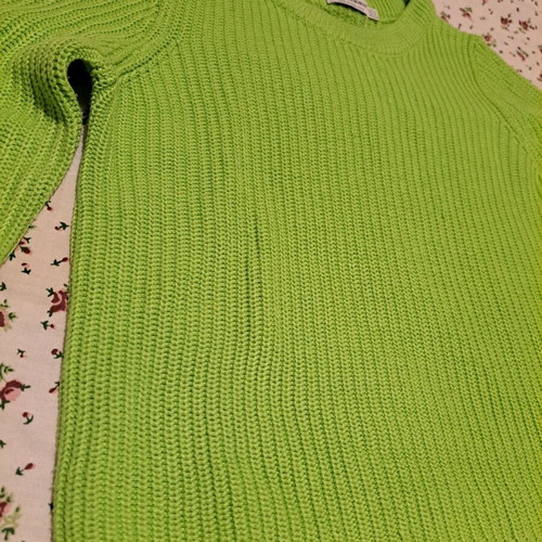 Stradivarius spring knitted sweater S green like new