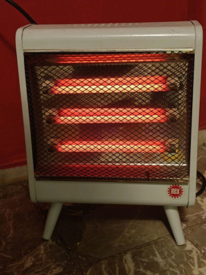 Ηλεκτρική θερμάστρα REX 2400W μεταχειρισμένη, χαλαζία