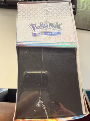 Prismatic Evolutions Elite Trainer Box sealed