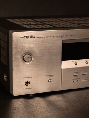 Yamaha Home Cinema Set 5.1 μεταχειρισμένο με RX-V357, subwoofer και 5 ηχεία
