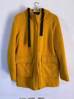 Reserved coat mustard, size 42