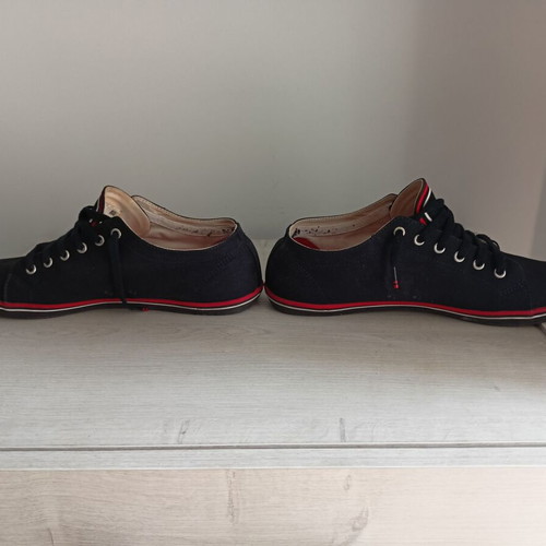 Fred Perry casual shoes size 47 like new, blue and red