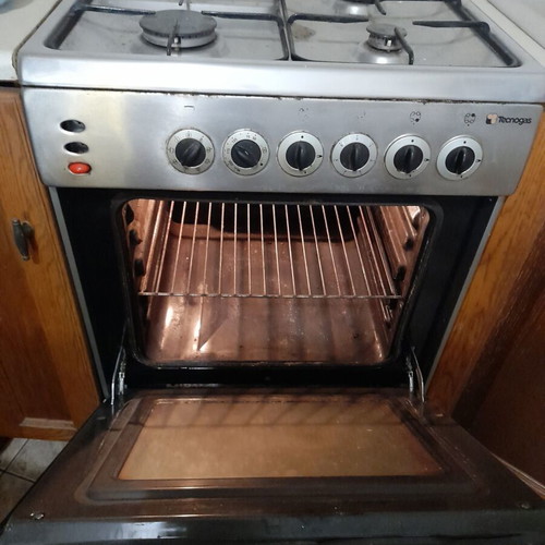 Technogas Professional Inox Dual Fuel Kitchen Stove used