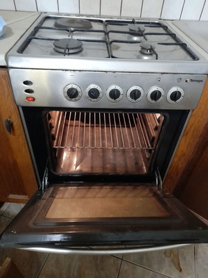 Επαγγελματική κουζίνα inox Technogas υγραερίου-ηλεκτρική μεταχειρισμένη
